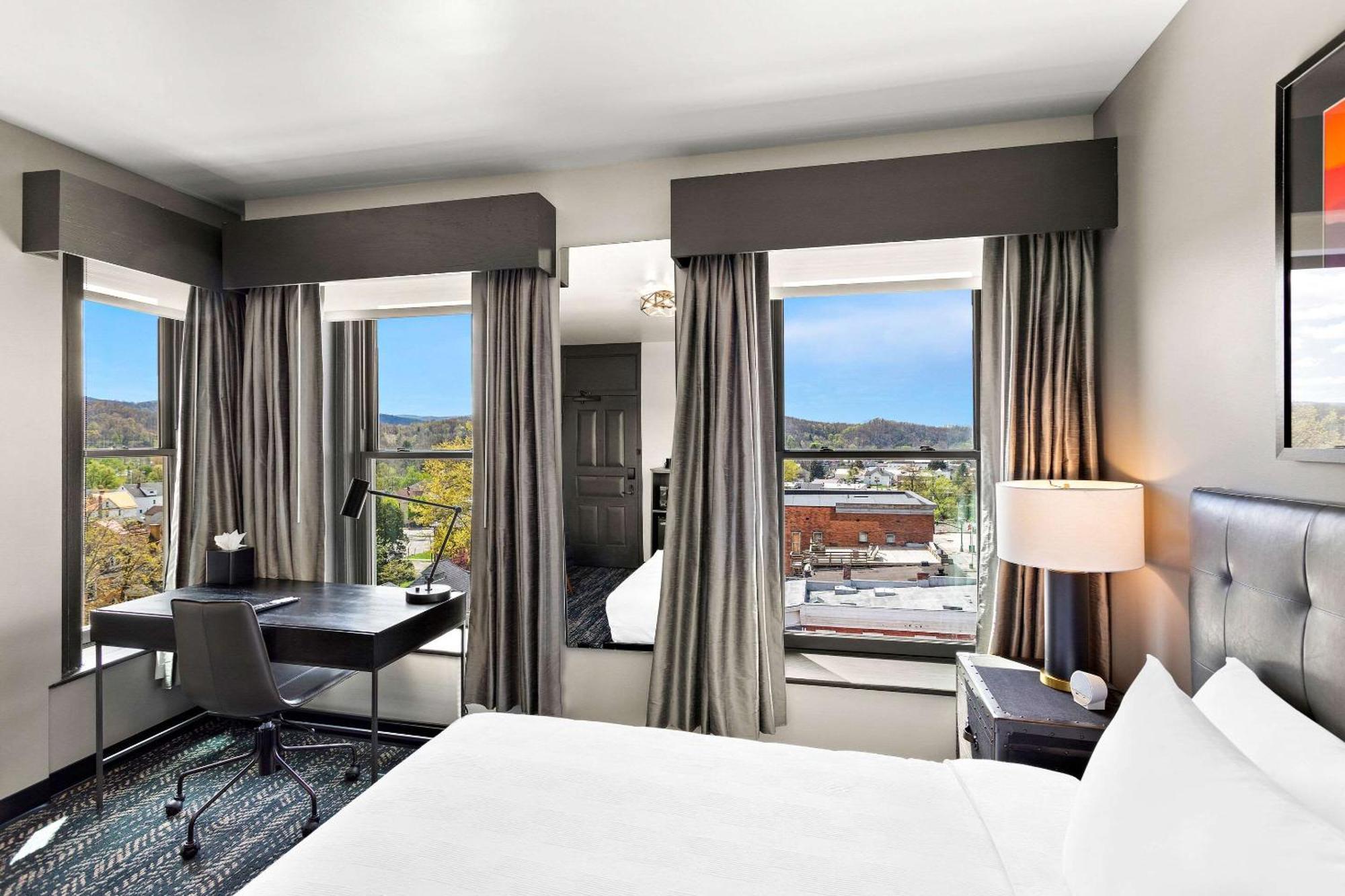 Tygart Hotel, Ascend Collection Hotel *