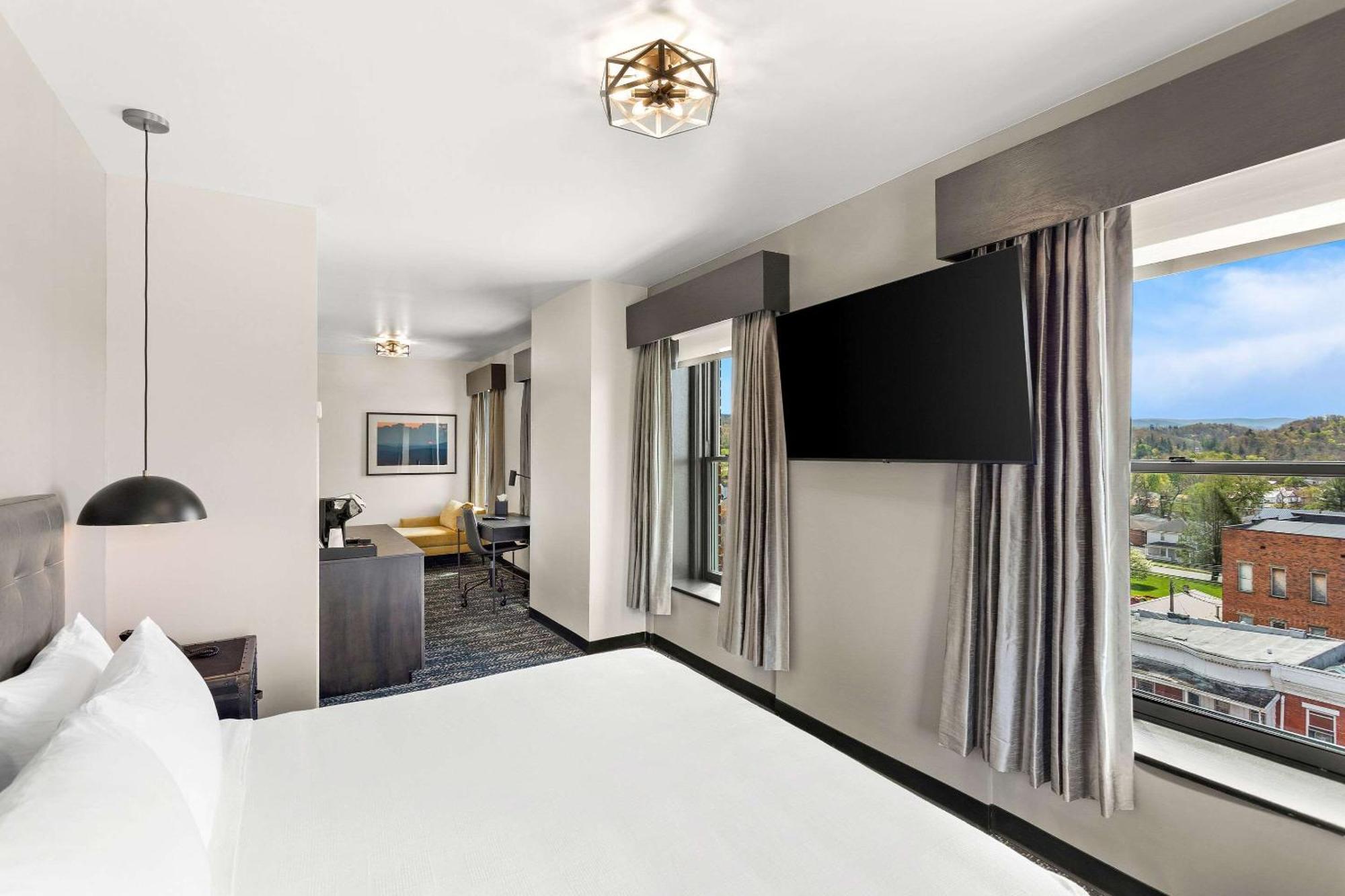 Tygart Hotel, Ascend Collection Elkins