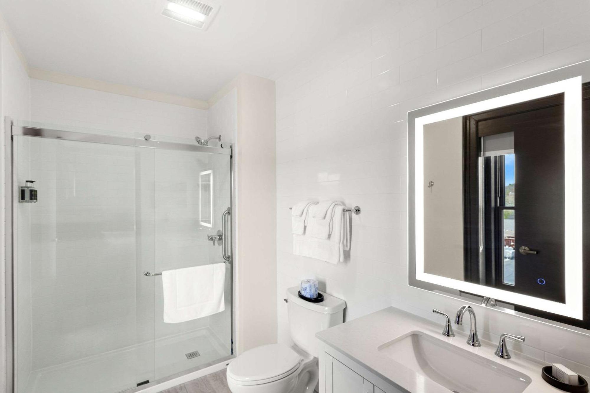 Tygart Hotel, Ascend Collection Hotel Elkins