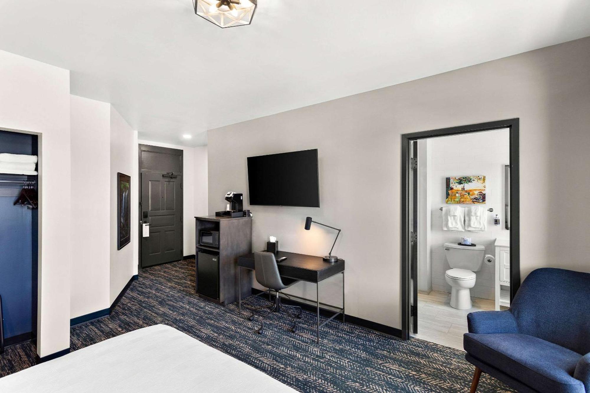 Tygart Hotel, Ascend Collection * Elkins